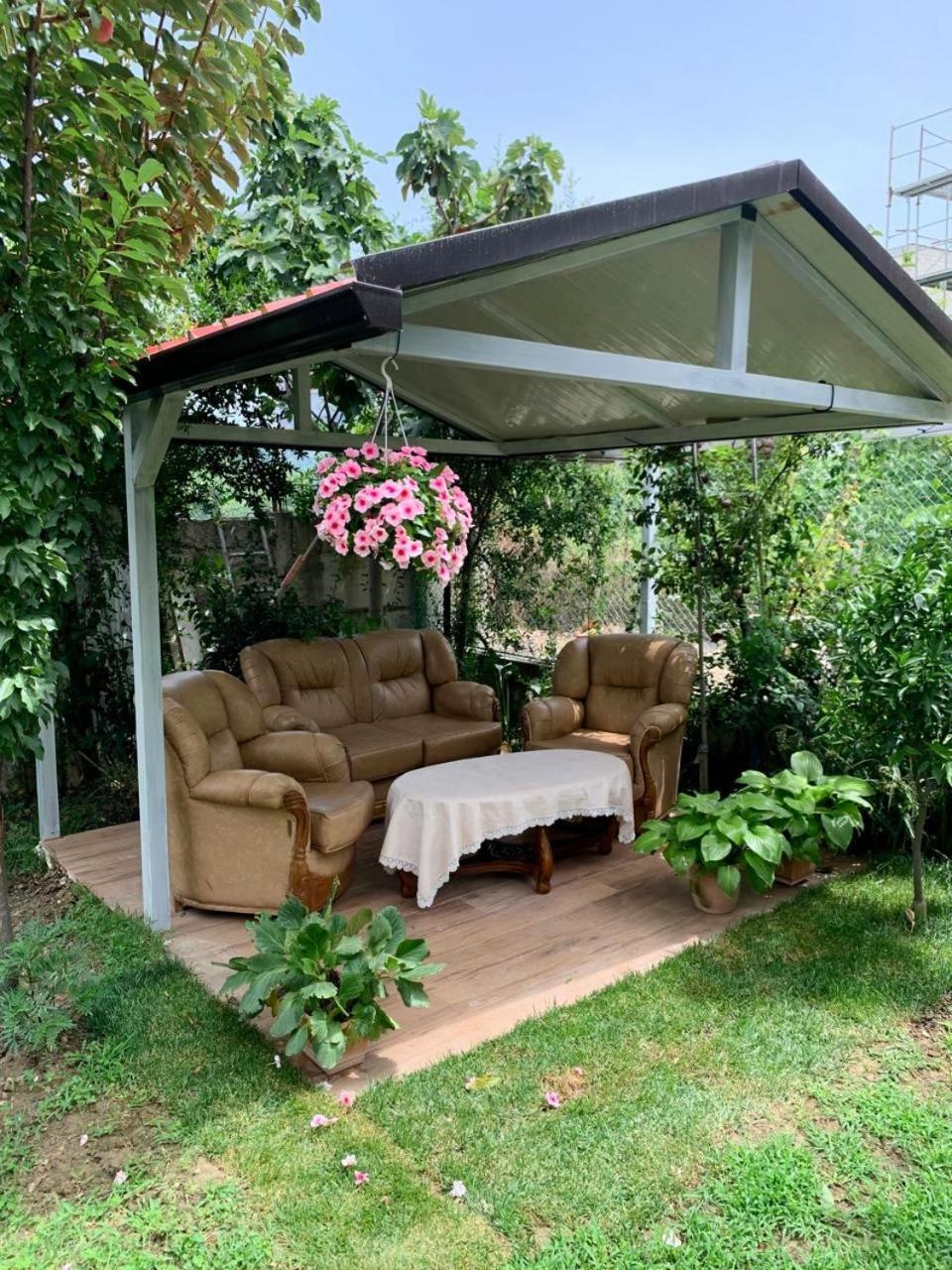 Villa With Garden And Veranda Berat Exterior foto